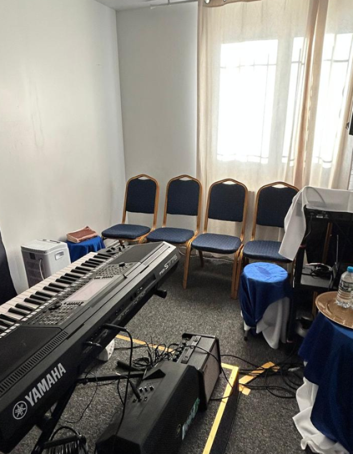 Salle pour Église Évangélique à Villetaneuse – 900€/mois