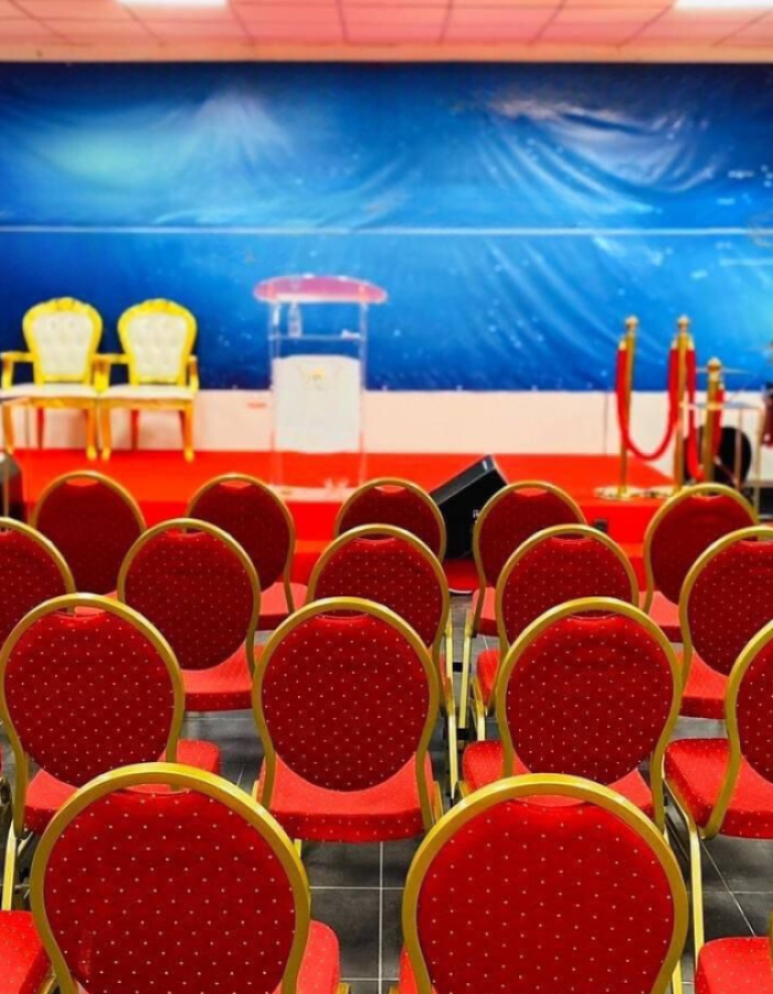 Salle à Villeneuve St Georges – 200 à 300 Places, 3000€/mois